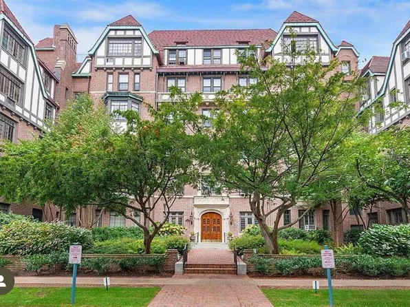 4 Dartmouth Street #7, Forest Hills, NY 11375