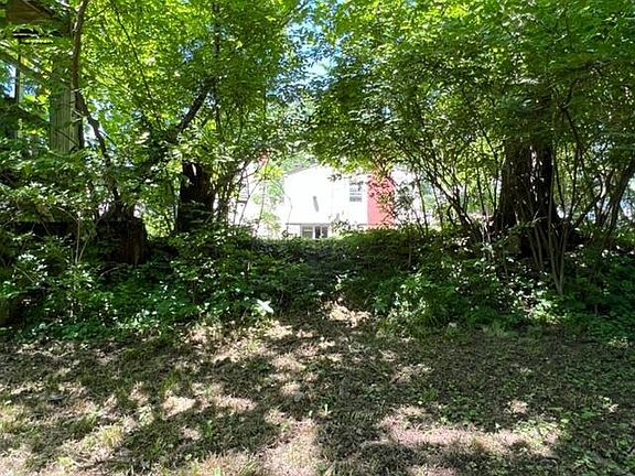 3rd image of 291 Selby Blvd