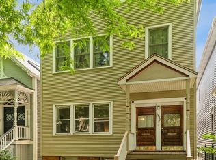 1337 W Nelson St, Chicago, IL 60657