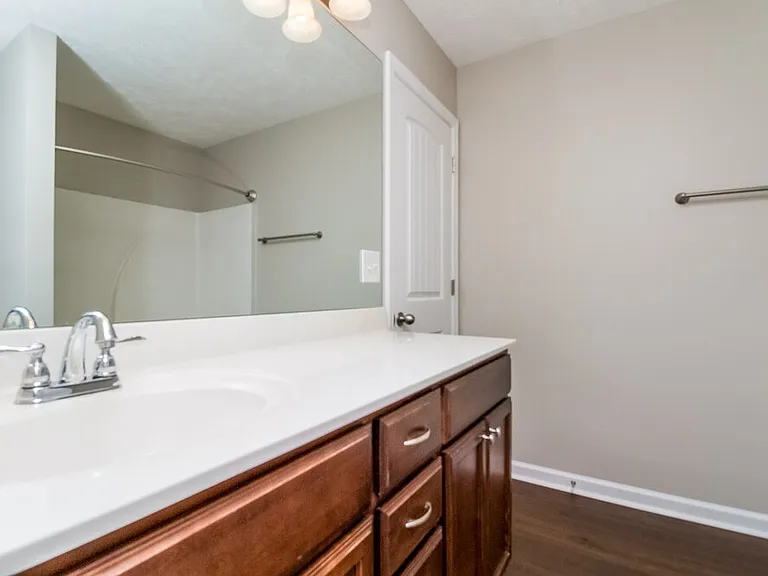 327 Sarava Ln — Photo 12