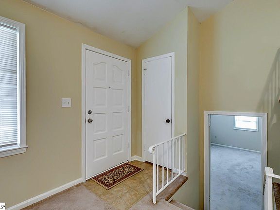5th image of 112 Aspenwood Dr