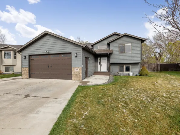 2569 Leola Ln, Rapid City, SD 57703