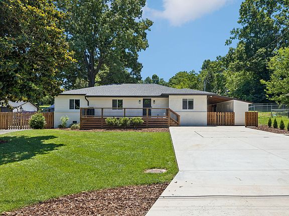 2nd image of 3312 Mountain View Dr