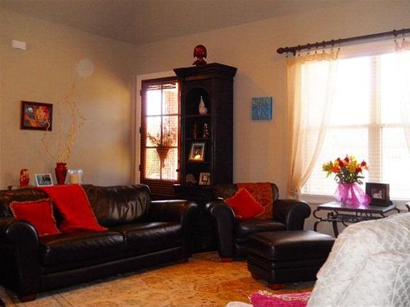 3rd image of 87 Tuscan Hills Dr