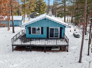 N1537 Brave Island Cir, Keshena, WI 54135