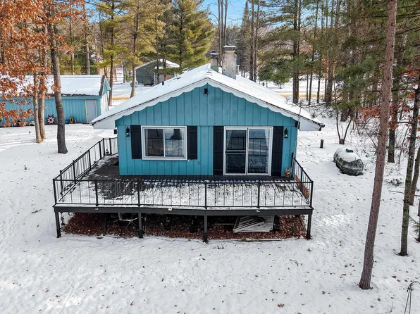 N1537 Brave Island Rd, Keshena, WI 54135