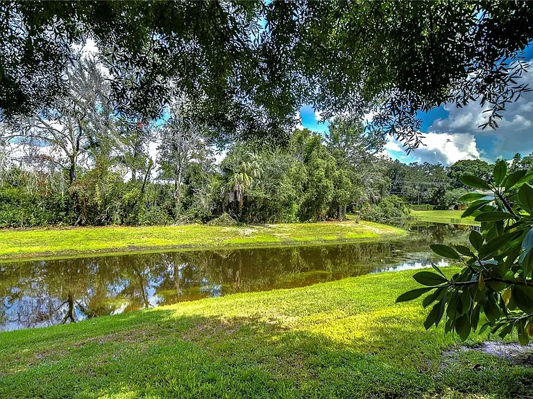 13937 Fletchers Mill Dr — Photo 44