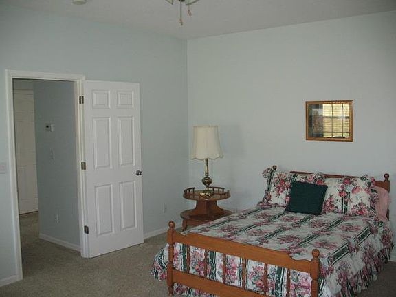 4th image of 1691 Fall Creek Dr