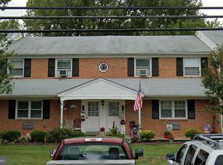 19 Sunnybrook Rd, Stratford, NJ 08084