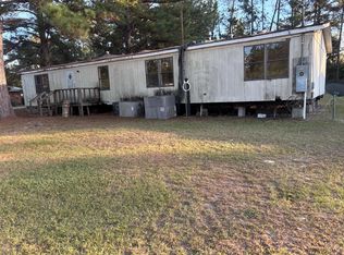 2936 Piney Grove Cir, Blackshear, GA 31516