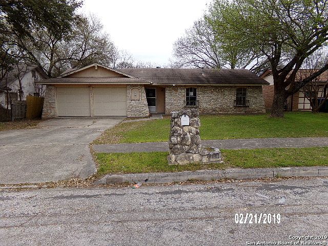 1st image of 2406 Marilyn Kay St