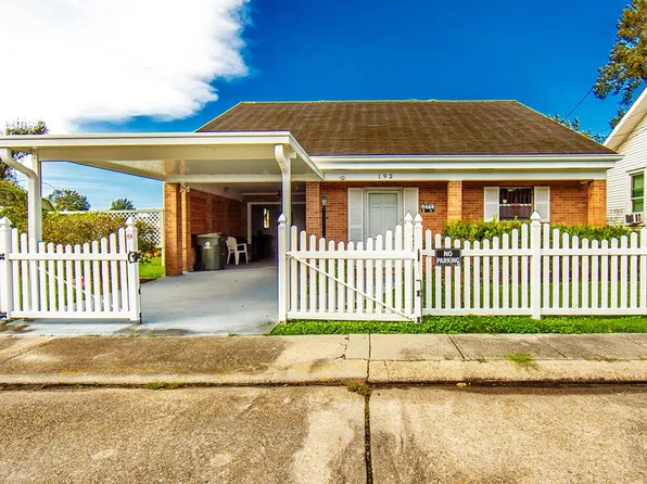 192 Naquin St, Houma, LA 70360