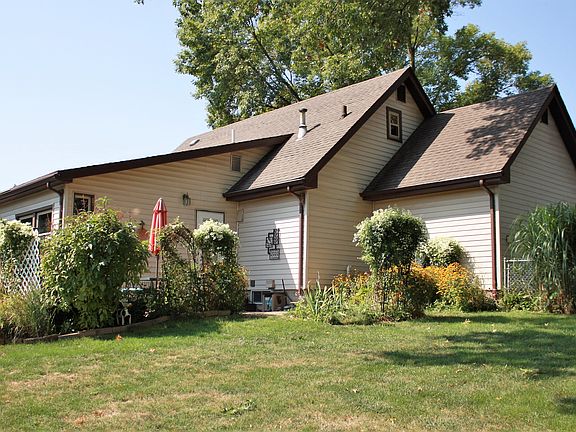 2nd image of 2434 Guenever Ct