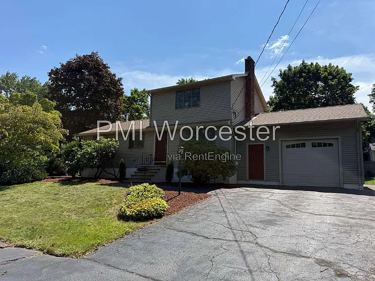 16 Seneca St — Photo 3