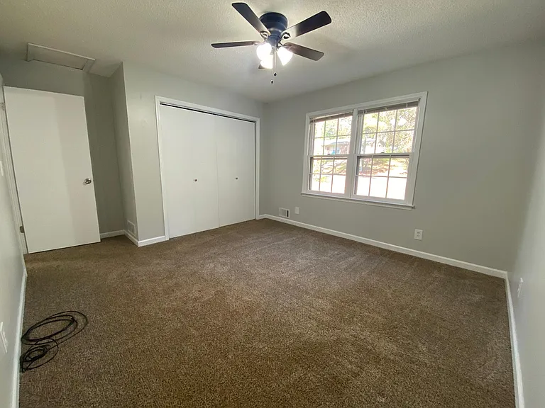 195 N Etowah Dr #2 — Photo 8