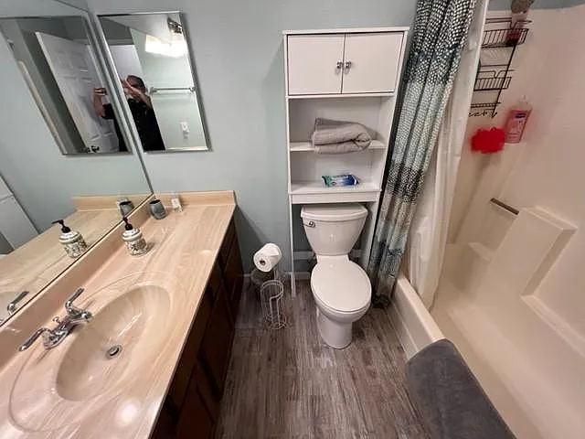 201 Riverfront Dr #9 — Photo 30