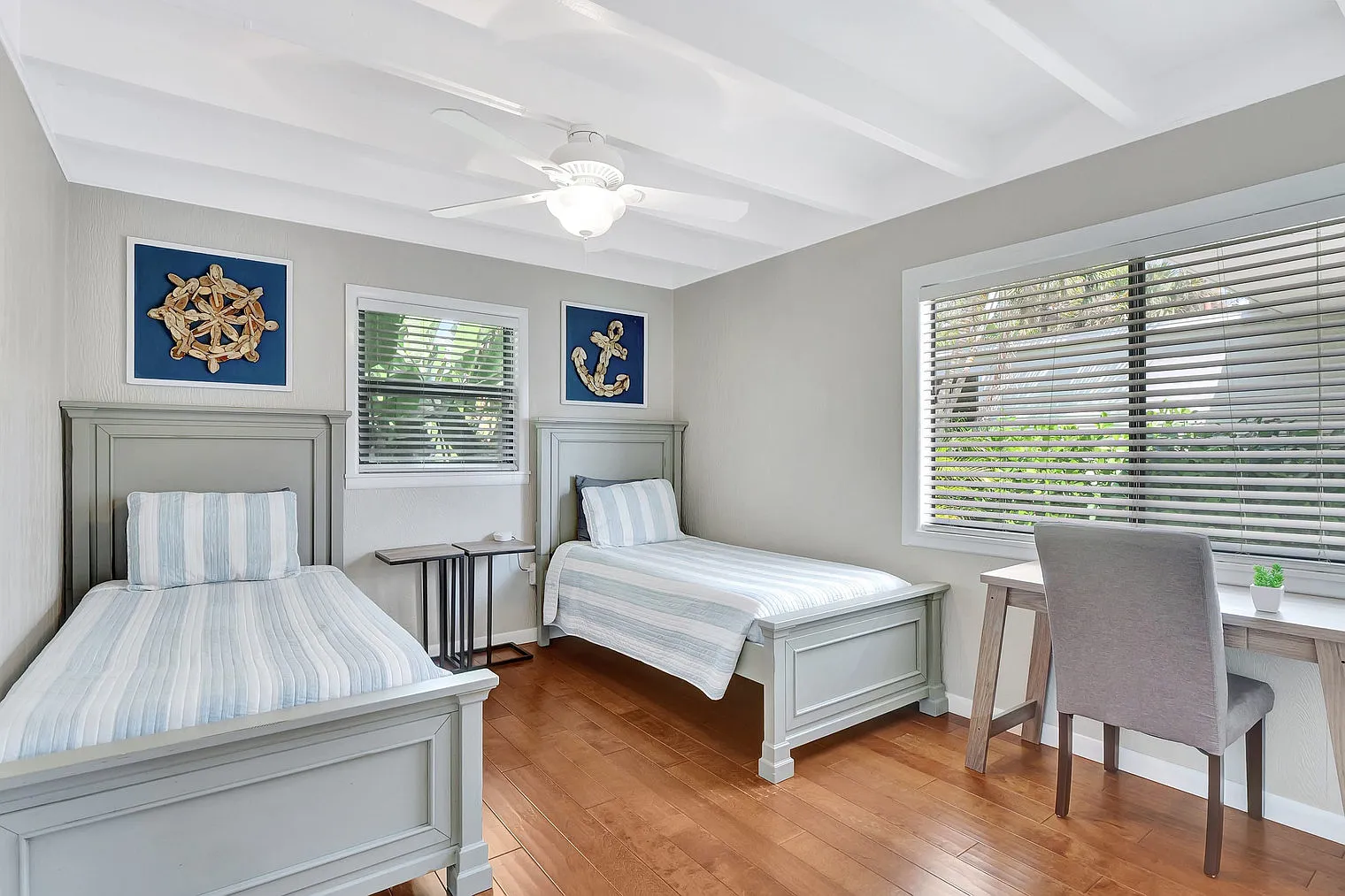2 bed, 2.0 bath, 699 sqft, $4,935 — Photo 4