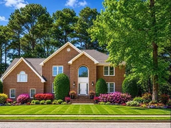 1208 Masters Row, Chesapeake, VA 23320