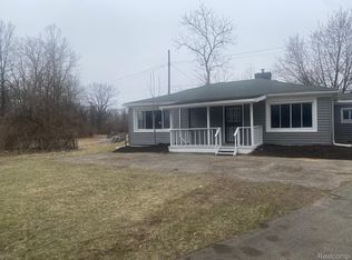 6808 Arlene Ct, Romulus, MI 48174