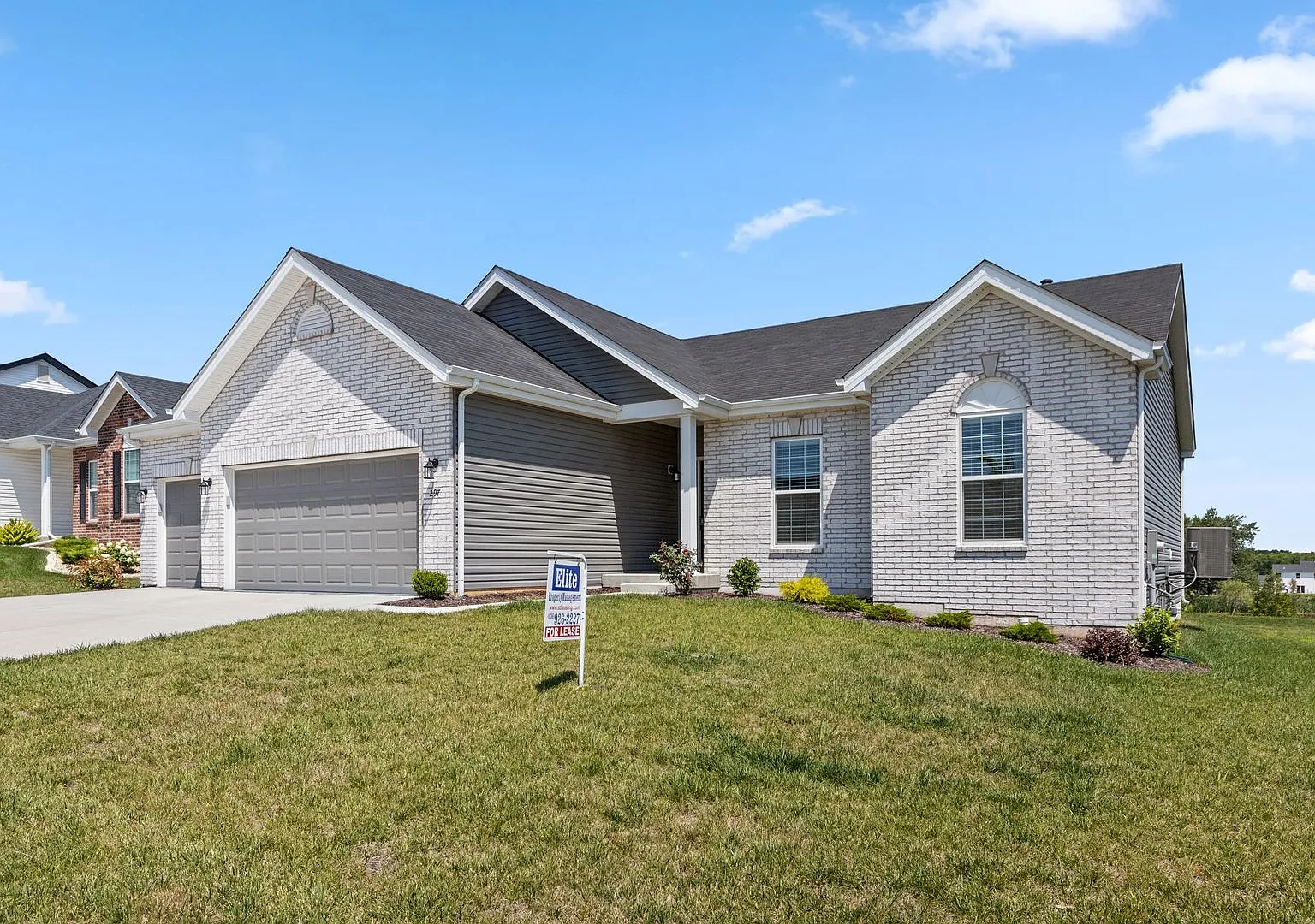 Lake St Louis (near O'Fallon & Wentzville) Area — Photo 1