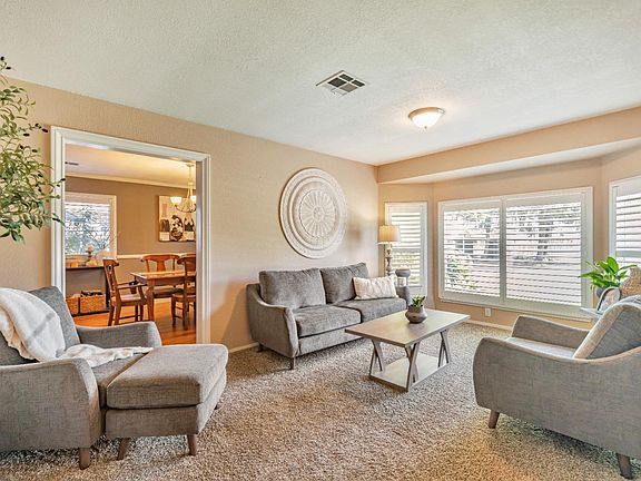 4th image of 1720 McClellan Way