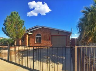 220 George Jean Ln, Socorro, TX 79927