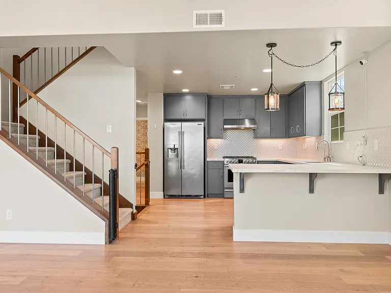 3218 Crane Ln — Photo 16