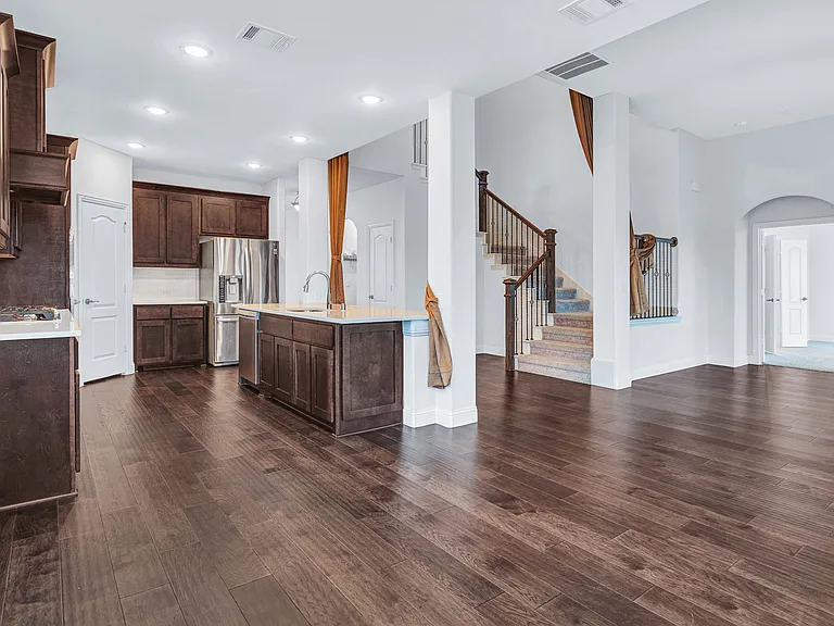 1228 Arrowwood Dr — Photo 12