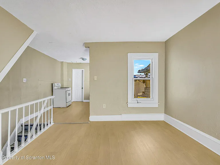 1007 Washburn St #2 — Photo 7