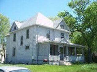 1815 Lafayette St, Waterloo, IA 50703