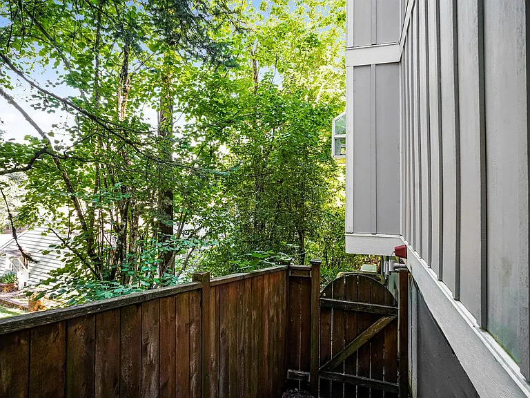 4226 SW Garden Home Rd — Photo 6