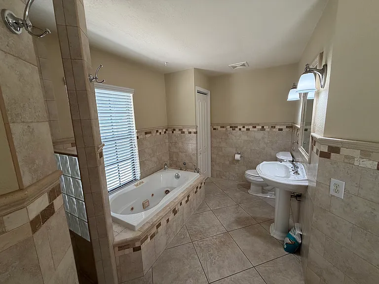 1196 Corolla Ave — Photo 11