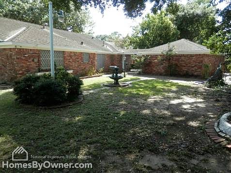 1st image of 6902 Blandford Ln