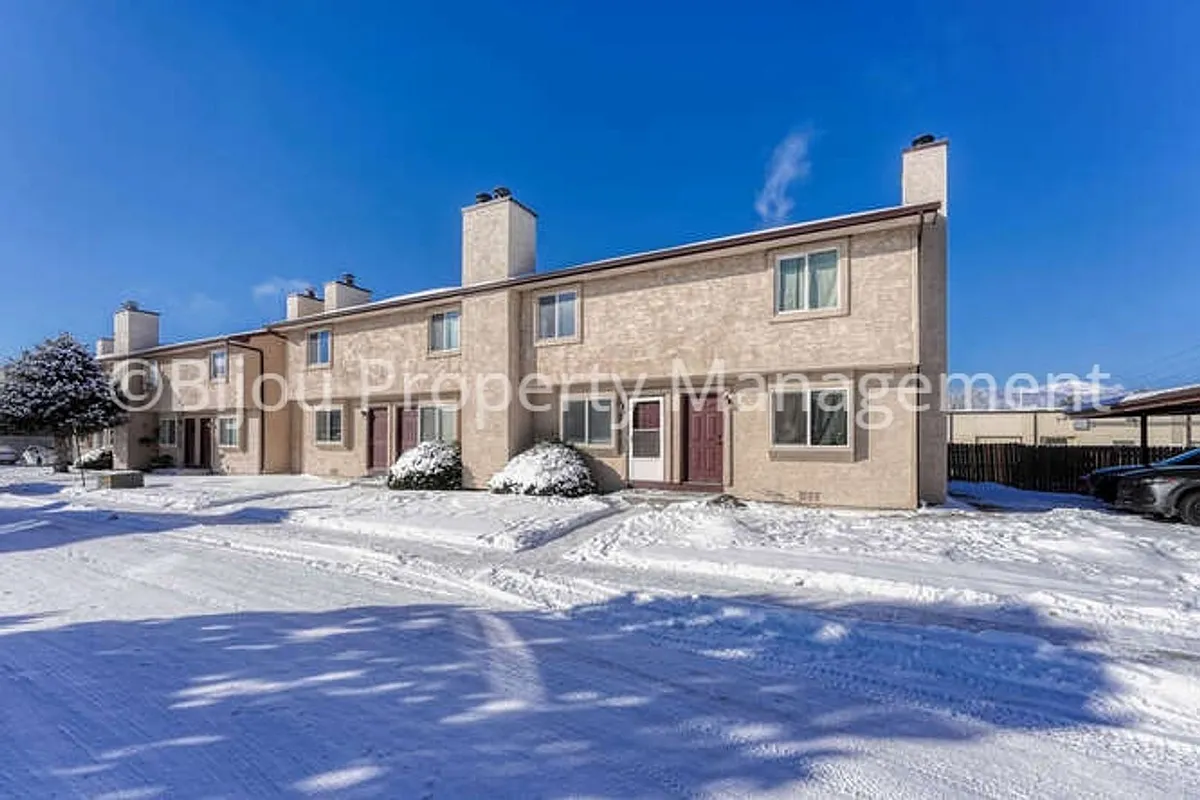 Building Photo - 3066 Starlight Cir