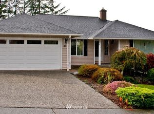 815 N Waugh Rd, Mount Vernon, WA 98273