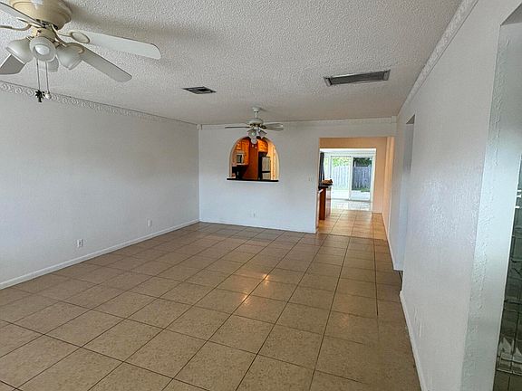 3rd image of 3801 Van Cott Cir