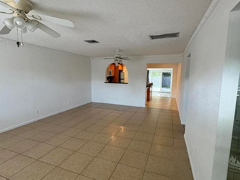 3801 Van Cott Cir — Photo 3
