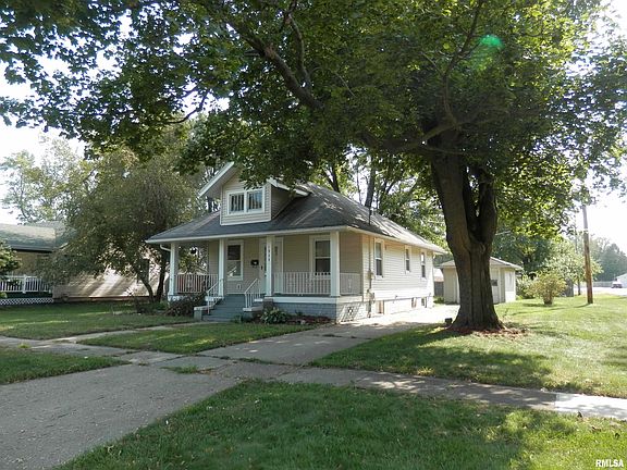 2nd image of 1934 Baird Ave