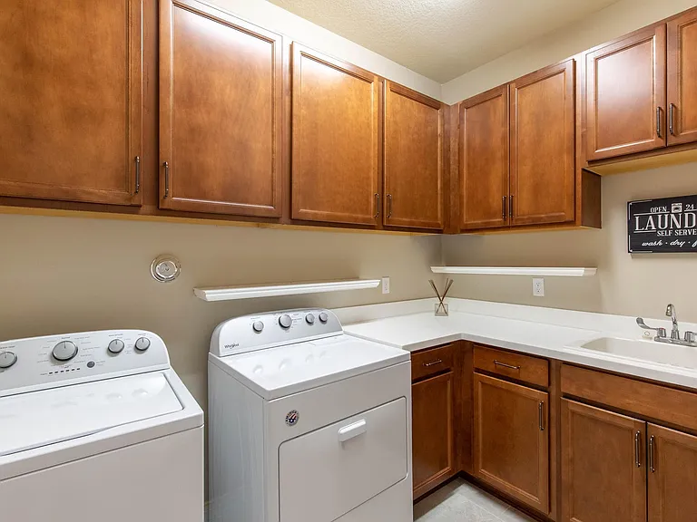 8161 Hanoverian Dr — Photo 14