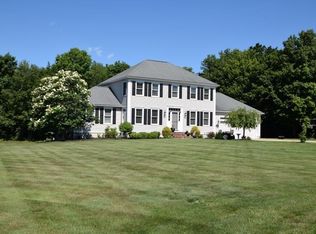 78 Hazelwood Dr, Pembroke, MA 02359