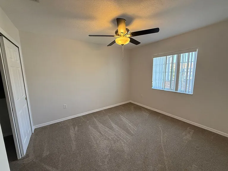 2404 Hassonite St — Photo 8