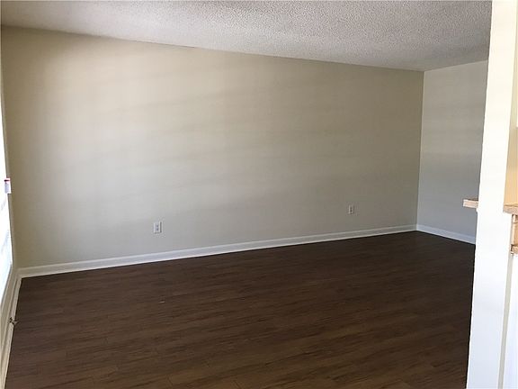 4th image of 4709 Harmon Ave APT 318