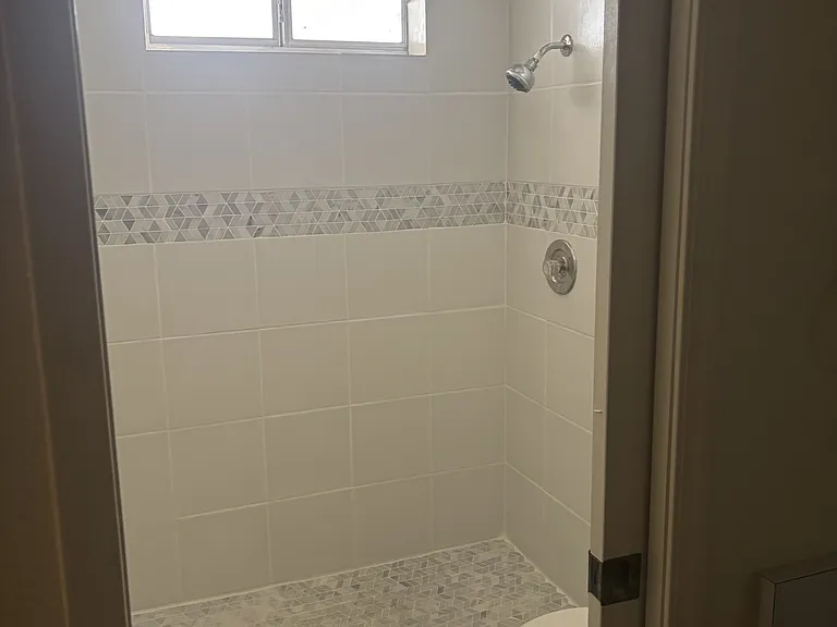 2605 W 12th Pl — Photo 5