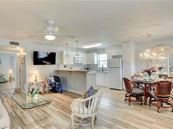 3rd image of 5400 Highway A1a