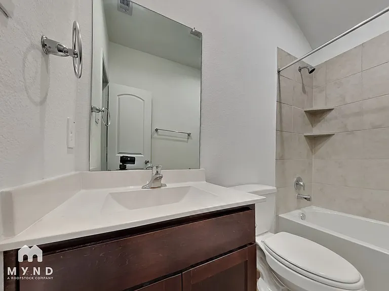 16034 Jordan Meadow Way — Photo 15