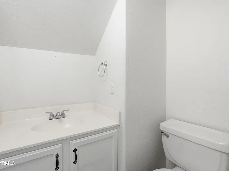 1026 W Libra Dr — Photo 26