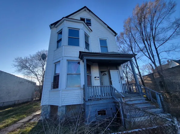 7024 S Racine Ave, Chicago, IL 60636