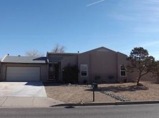 722 Western Hills Dr SE, Rio Rancho, NM 87124
