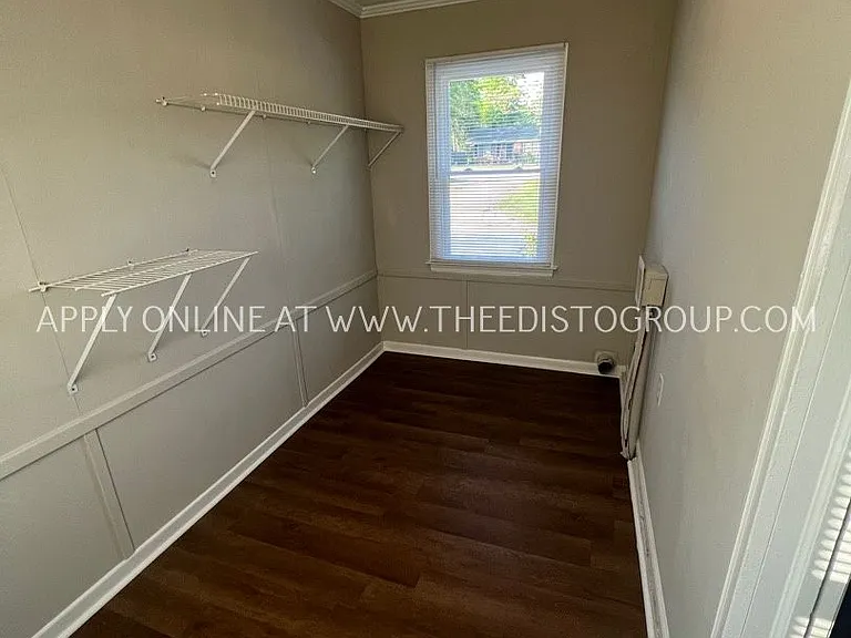 1161 Chestnut St — Photo 16