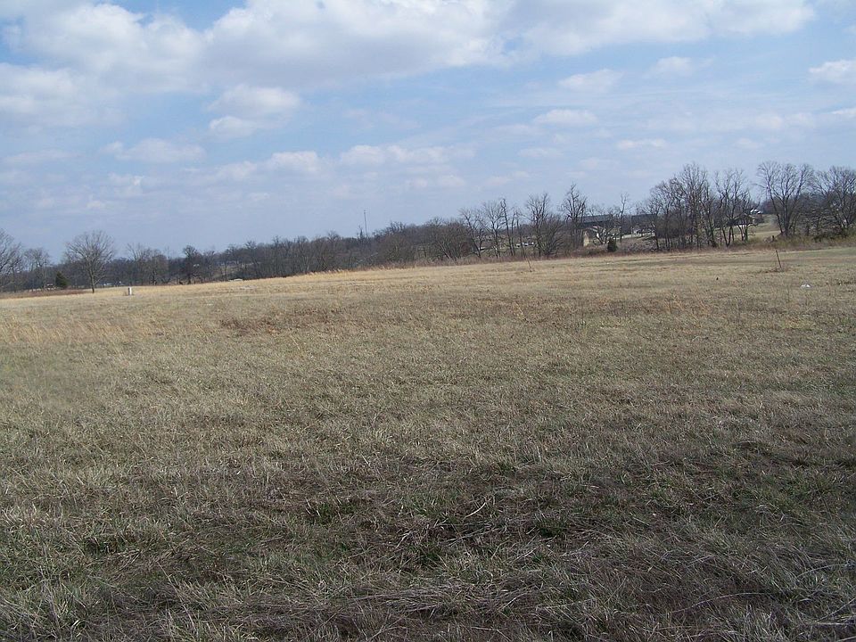 1st image of 375 Windy Oaks Cir